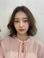 ジョエミバイアンアミ(joemi by Un ami) 【joemi】切りっぱなしボブ美髪ピンクブラウンベース(小倉太郎