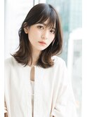 ナチュラル外ハネスタイル