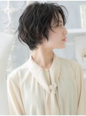 大人かわいい黒髪ウェットヘア束感ショートh3越谷20代30代40代