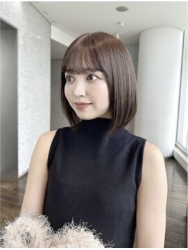 ザック ヴィ(ZACC vie) レイヤーカット/セミロング/艶カラー/学割U24