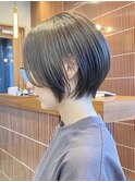 調布レイヤーミディアムショートボブウルフミニボブベージュ前髪