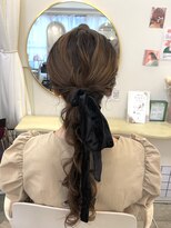 ヘアメイクアンドセットサロン リッコ(Hair make&set salon Ricco)&nbsp;ふわっと編み下ろし