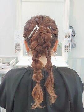 ヘアセットサロン ミント(Hair set salon MINT) 編みおろしツイン