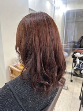 ヘアアンドネイル シーソー(Hair&Nail Seesaw) コーラルピンク