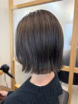 リュクスバトーバイトリコ 船橋南口店(Luxe BATEAU by tricot) 外ハネぱつボブ♪