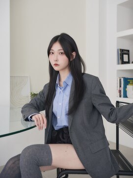 AMATELAS zero 小顔くびれミディアムレイヤー