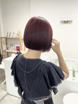 ディッシィ 立川(D'ICI) 《SAYAKA》暖色チェリーレッド×ミニボブ