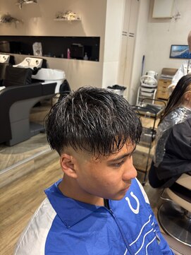 ローグ(Logue) ナチュラルヘアー×フェード