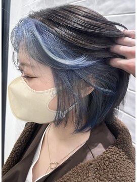 ステアケース ギンザセブン(stair:case ginza7) 大人可愛い丸みショートボブ×水色インナーカラー