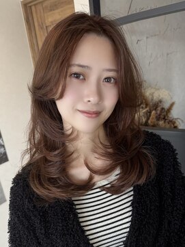 エトワ 中央店(etoi) 大分ハッシュカット胸上鎖骨下ミディアムレイヤースタイルかるめ