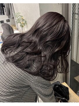 エイミー 布施店(eimee) ダークバイオレット[布施駅/布施西北口/]