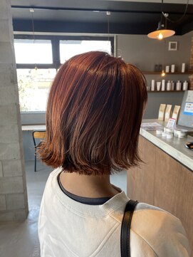 ブロック(BLOCK.) 切りっぱなしボブ オレンジカラー