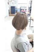 ショートボブ
