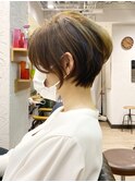 愛され大人ショート・立体感アップ・アッシュベージュ【BISA】