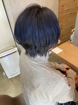 シロトータルデザイン(shiro total design) ネイビーブルー×ショートウルフ