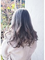 ロカ(Loca)&nbsp;綺麗な大人カールスタイル