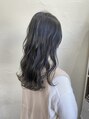 ヘアーデザインフアリ(Hair design fuari) #ダークグレー#ナチュラルグレー#ダブルカラー#ブリーチカラー