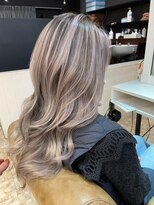 ノイズ オオサカ(NOISM)&nbsp;ハイトーンホワイトベージュ　ハイライトカラー