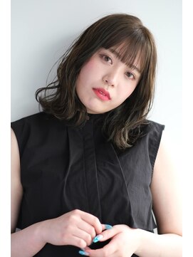 グロウ バイ グラフィー(GLOW by Graphy) ラフウェーブ