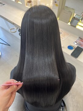 ラストーリア(La storia) つやつや髪へ！