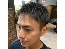 スリーマンズバーバークラブ(THREEMAN'S BARBER CLUB)の雰囲気（ツーブロックショート）