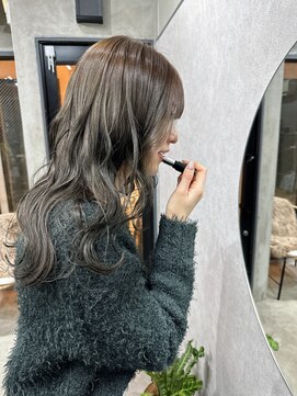 エイム(AiM) オリーブベージュ