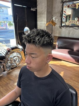 ツイン スキンフェード/メッシュ