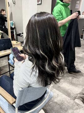 スイ(Suy') エスクテでハイライト