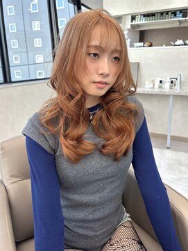 ソメルン 秋葉原 秋葉原で叶えるキャラメルオレンジカラー
