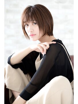 ティファ 自由が丘店(Tiffa) 似合わせカットで造る小顔ブルージュ厚めバング切りっぱなしボブ