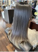 トリートメントでつやさらヘアに