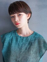カンナ(Canna) 耳出しショート/フェザーバング/カーキグレージュ/髪質改善/30代