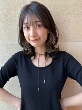 ビュートリアム265(BEAUTRIUM 265) ミディアム/くびれレイヤー/レイヤーカット/顔周りカット/銀座