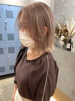 リムレスバイサンク 万代 新潟駅(LIMLESS by cinq) ミルクティーベージュレイヤーインナーカラーグレージュカラー
