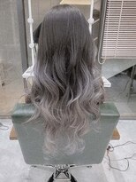 デイズ(days)&nbsp;大人可愛いアッシュグレージュカラーグラデーションカラー