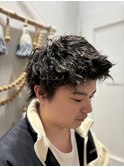 ツイストスパイキーショート