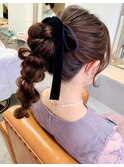 編み込みポニーテール