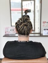 トータルビューティーオアシス(total baeuty OASIS)&nbsp;金髪メッシュ