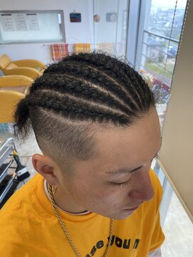 アイベックヘアー コーンロウ
