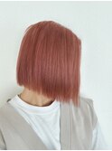ピンクベージュ
