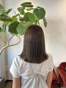 ルチア パリ(Luccica PARIS) オリーブベージュ