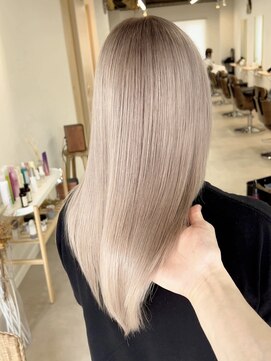 トト 船橋店(toto.) ☆ハイライトダブルシアーカラーカールセミディ姫カット［船橋]