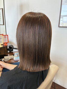 カルムヘアデザイン(Calme hair design) ワンレン　ストレート