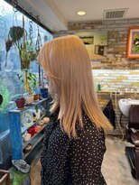 リブロ 三軒茶屋(LIBRO)&nbsp;アッシュグレー ショートバレイヤージュ 前髪ウルフ