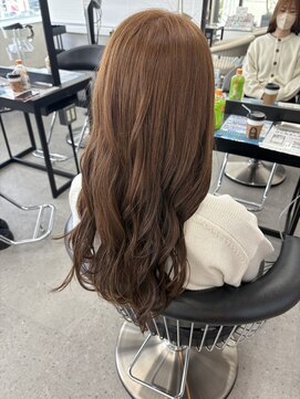 ヌードルバイコア(noodle by CoRe.gn) ベージュカラー