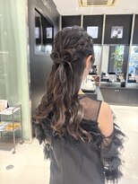 エアー 銀座タワー(AIR)&nbsp;結婚式お呼ばれヘア/ヘアセット/ハーフアップ/リボンアレンジ