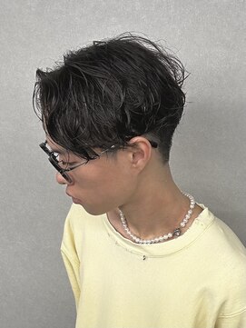 コードバイケンジ 戸塚(CODE by KENJE) 色気×フェザーパーマ