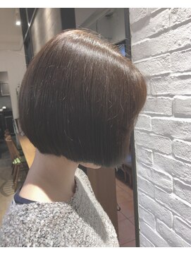 ヴァンクシー バイ ルナ(VANKCY by Luna) 【ネオリーブ プラス 向ヶ丘遊園】お手入れ簡単!!さらつやBOB