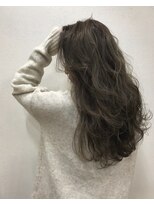 ワエン(WAEN)&nbsp;【WAEN 横浜 井出将太】オリーブグレー