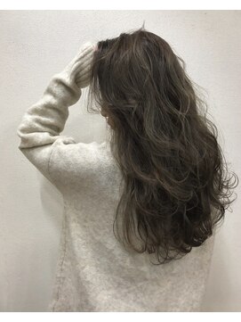 ワエン(WAEN) 【WAEN 横浜 井出将太】オリーブグレー